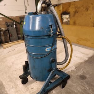 RINGLER RI300-W2G Industrial vacuum cleaner