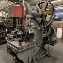 Eccentric press