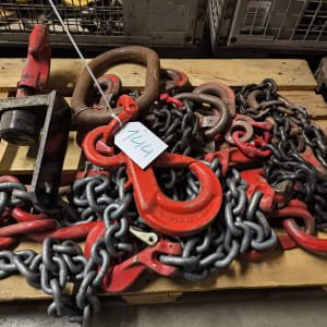 Lot chain slings