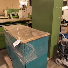 Lot workshop cabinets