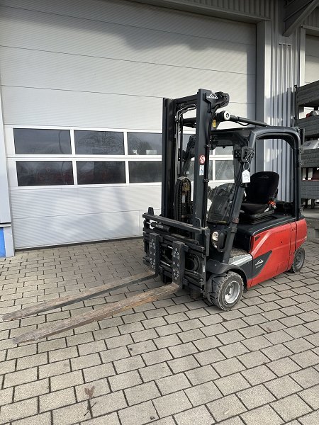 LINDE E20 PL-02 Electric forklift