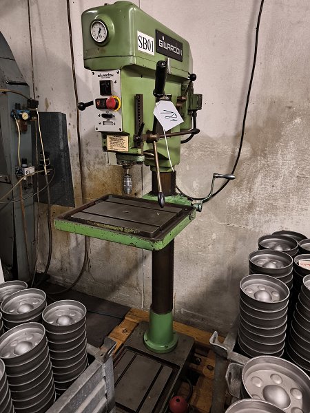 GILLARDON GB25 Column drilling machine