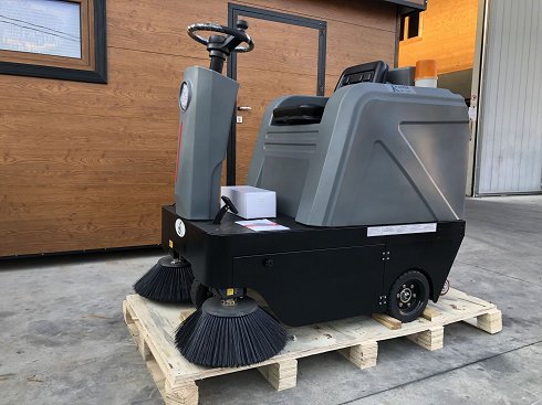 KASTER WE-1350 Electric Sweeper