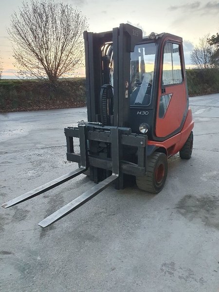 LINDE H30D Forklift