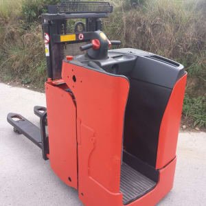 LINDE T20SF High lift truck