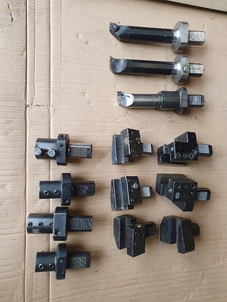 13x VDI 40 tool holders