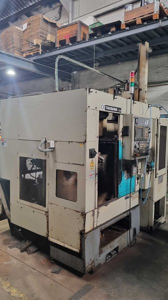 Torno Automático CNC TAKISAWA T-200