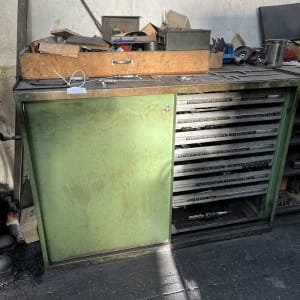 Workshop drawer cabinet with contents