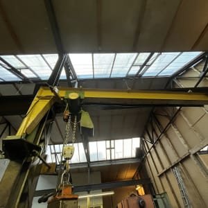 STAHL Wall-mounted slewing crane