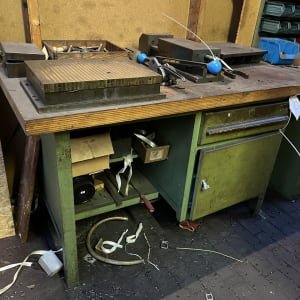 Workbench with contents