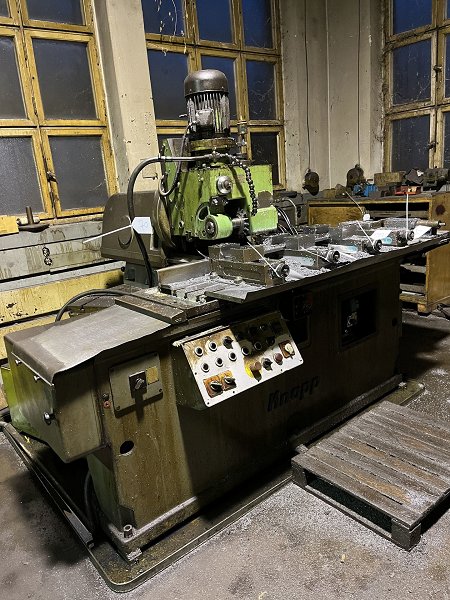 KNAPP Rack and pinion milling machine