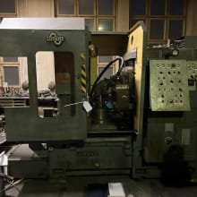 LORENZ LF 300P Gear hobbing machine