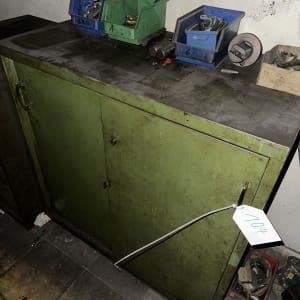 Workshop drawer cabinet with contents