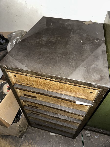 Workshop drawer cabinet with contents