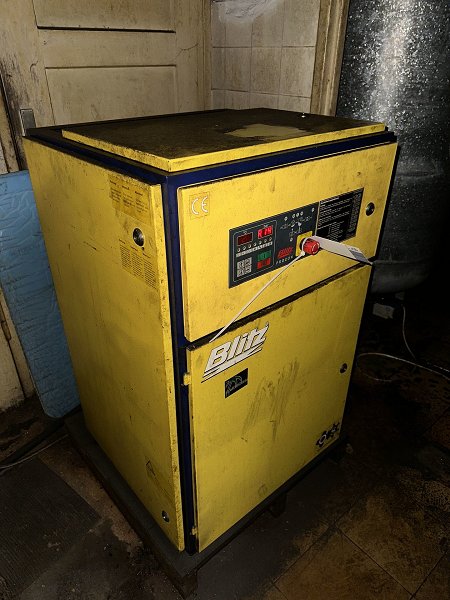 BLITZ MONSUN 7,5 P Screw compressor