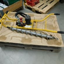 ATLAS COPCO LBHB 2-Hand Earth Drill