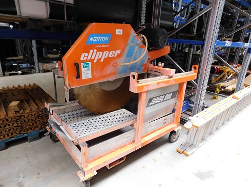 CLIPPER JUMBO 900 Mobile stone cutter