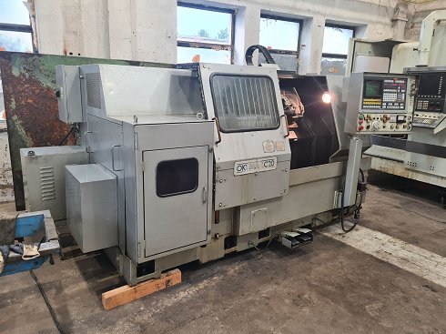 Torno CNC OKUMA LC20