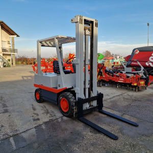 FIAT DI 25C Diesel forklift truck