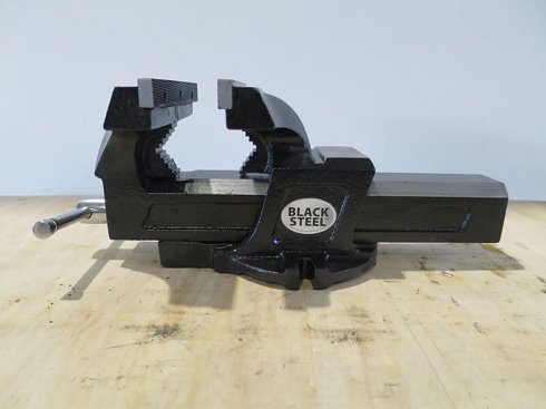 BLACK STEEL 150 Profi Bench vice