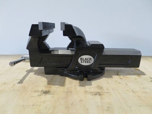 BLACK STEEL 200 Profi Bench vice