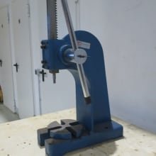 KNUTH 3 T Toggle press