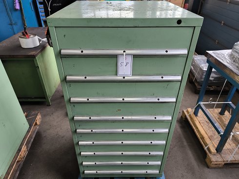 Drawer cabinet with contents