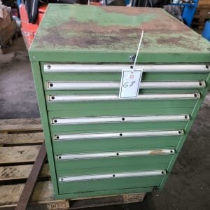 Drawer cabinet with contents