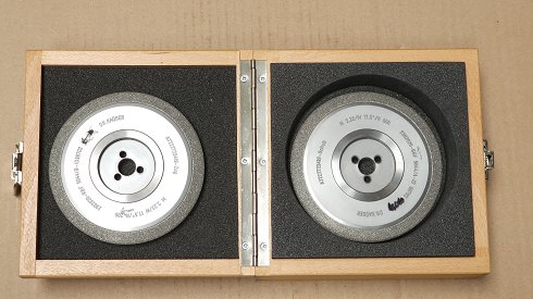 DR. KAISER RGF 5044 / Modul 2,22 - 2,22 EW 17,50° Radius 650mm Diamond grinding wheels