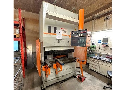 Plegadora CNC WEINBRENNER EGP 80 1250