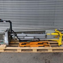 IHF JUGENTHAL VECTOR-linear 13-08 Handling Device