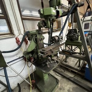 Tool milling machine