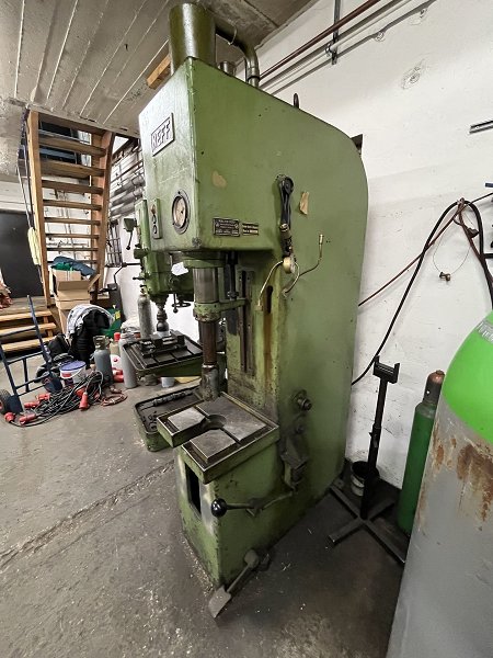 NEFF 10S55 Hydraulic press