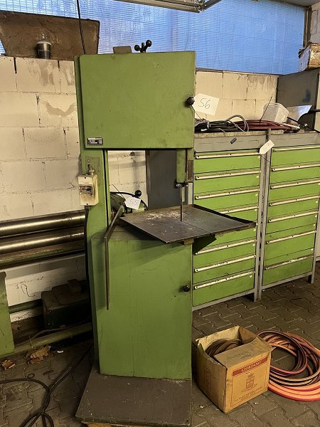 BAUER-MASCHINENBAU 260V Vertical band saw