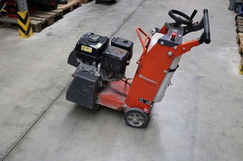 HUSQVARNA FS400 Floor cutter