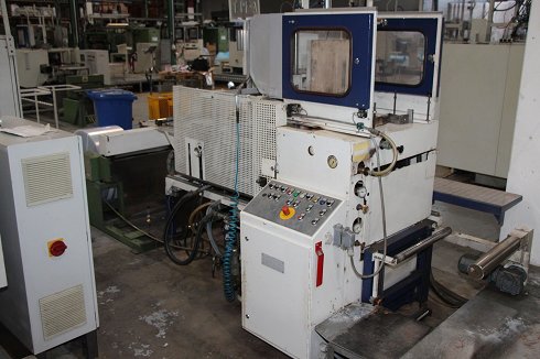 ILLIG RDM42 / 3 Thermoforming machine