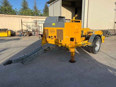 BUNKER B100 Concrete pump