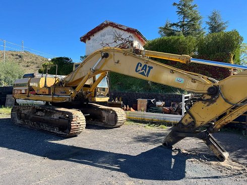 Excavadora CATERPILLAR 325 LN