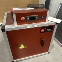 APM UV-CUBE 365 NM UV-LED curing cabinet