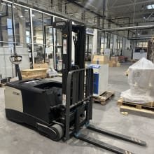 CROWN SHC 5500 Electric forklift