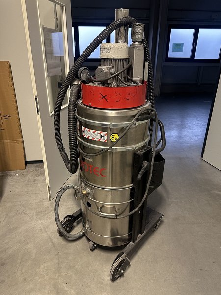 EVOTEC EP2122ECO Industrial vacuum cleaner