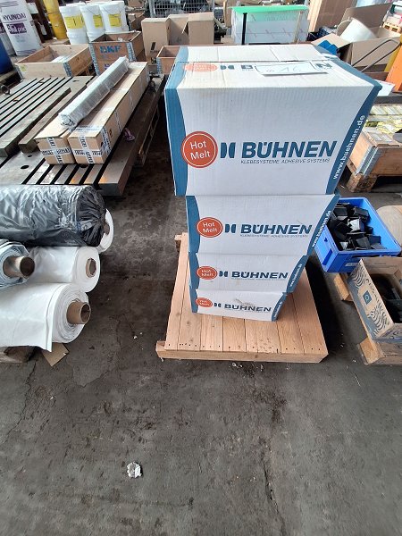 Lot 4 Carton of BÜHNEN hot melt adhesive