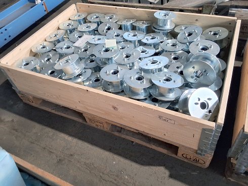 Lot of galvanized cable and deflection pulleys