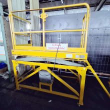 TAKRAF HT 1600 scissor lift