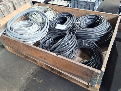 Electrical cable item