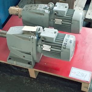 VEM 2 geared motors ZG3 KMR 80 K 4 / 0.75 KW