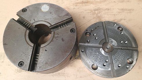 3 Backenfutter clamping devices