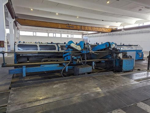 BEWO DCH70 Dual-pipe cutting machine with deburrer.