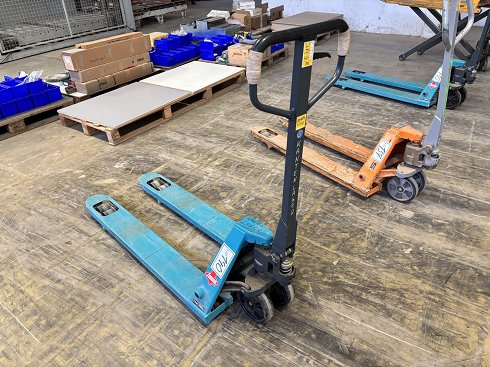 JUNGHEINRICH PTM 2.5 Hand pallet truck