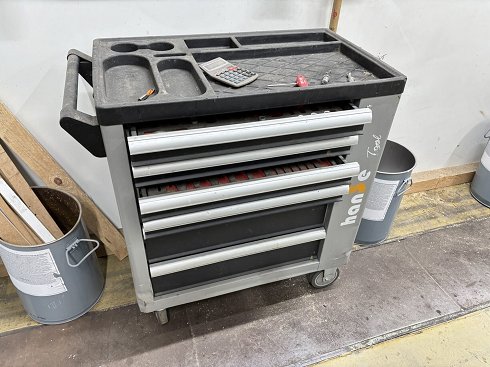 Workshop trolley with steel cabinet